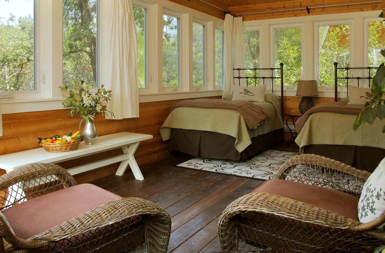 Willow Creek Coho Cottages מראה חיצוני תמונה